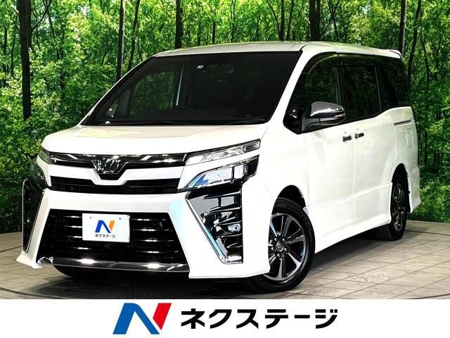 TOYOTA VOXY 2019