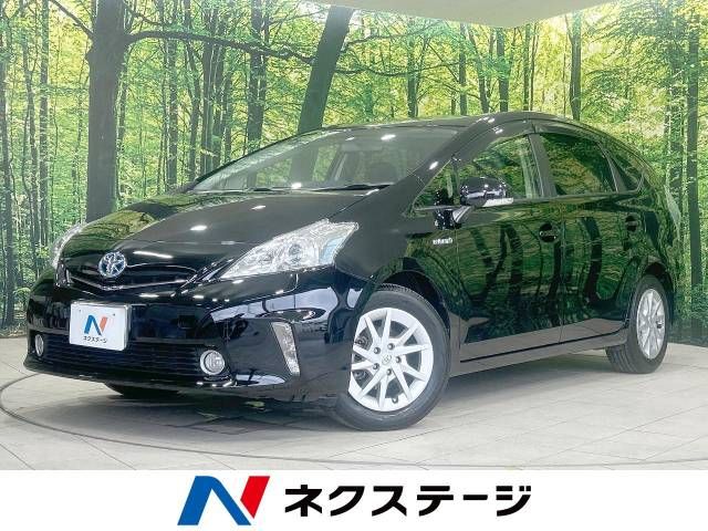 TOYOTA PRIUS ALPHA 2012