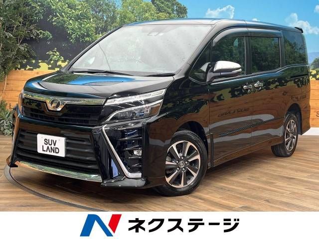 TOYOTA VOXY 4WD 2018