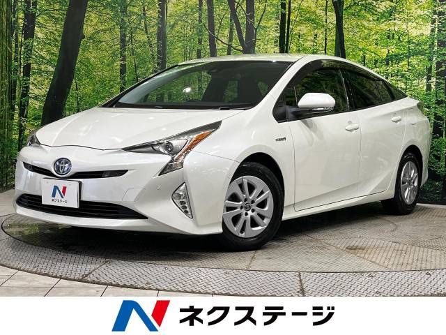 TOYOTA PRIUS 2016