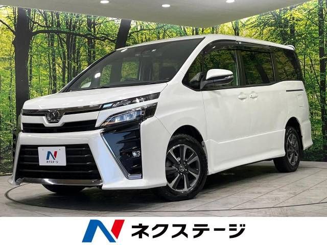 TOYOTA VOXY 4WD 2019