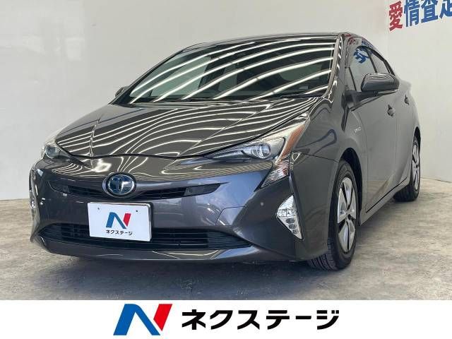 TOYOTA PRIUS 2017