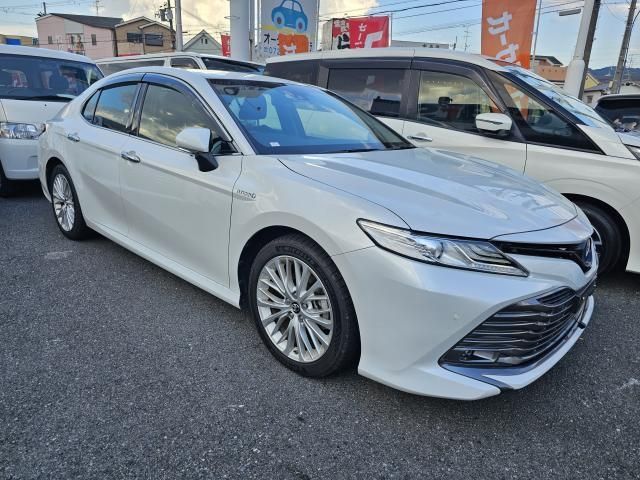 TOYOTA CAMRY HYBRID 2017