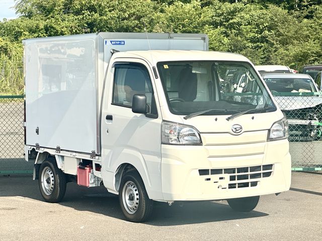 DAIHATSU HIJET truck 4WD 2019