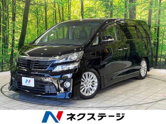 TOYOTA VELLFIRE 2013