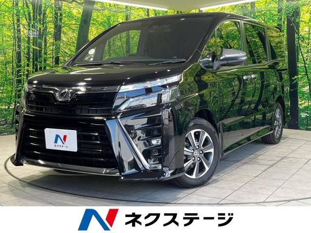 TOYOTA VOXY 2020