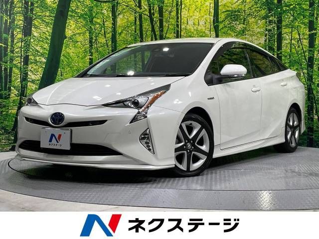 TOYOTA PRIUS 2016