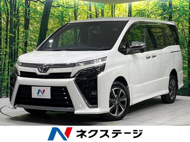 TOYOTA VOXY 4WD 2021