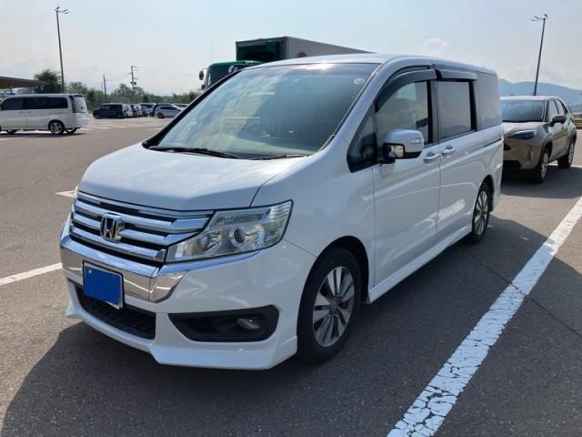 HONDA STEPWAGON SPADA 2012