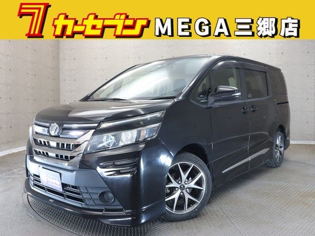 TOYOTA VOXY 2014