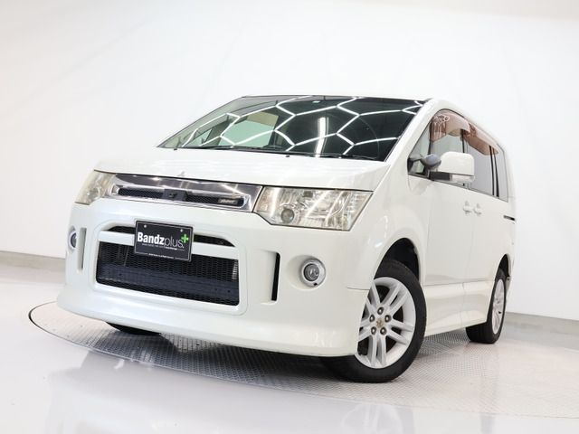 MITSUBISHI DELICA D:5 2WD 2008