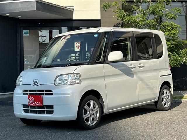 DAIHATSU TANTO 2011