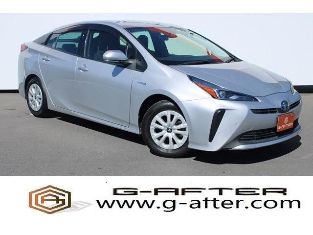 TOYOTA PRIUS 2019