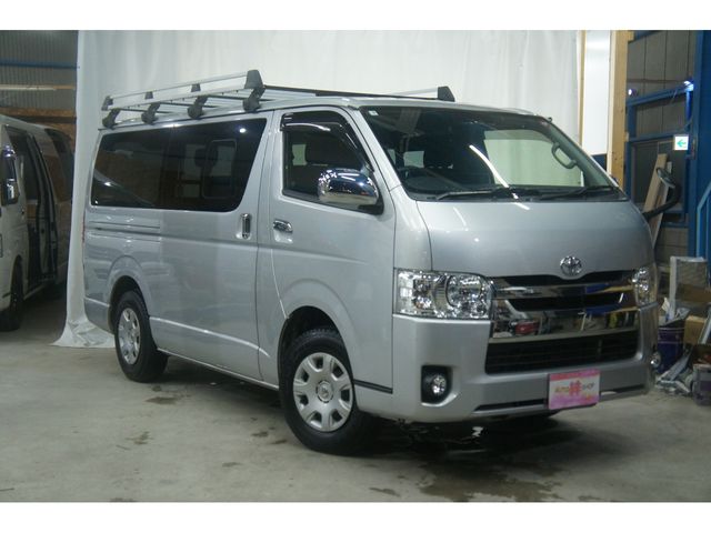 TOYOTA HIACE van 2WD 2018