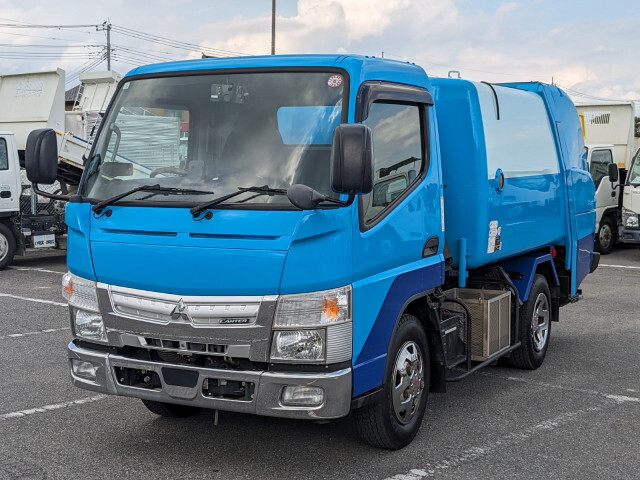 Mitsubishi CANTER 2021