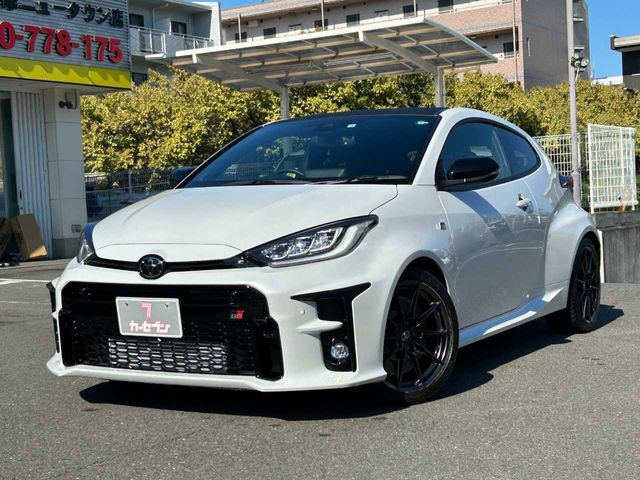 TOYOTA GR YARIS 2022