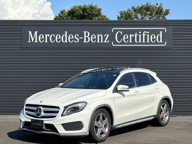 MERCEDES-BENZ GLA class 2014