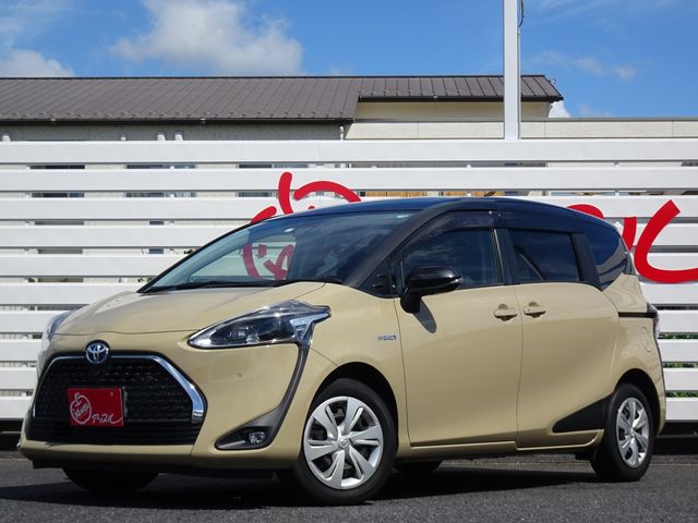 TOYOTA SIENTA HYBRID 2020