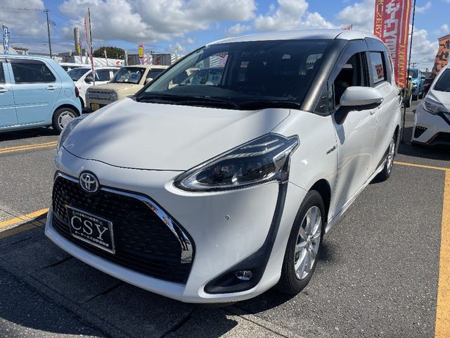 TOYOTA SIENTA HYBRID 2018