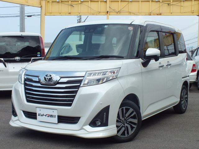 TOYOTA ROOMY 2019