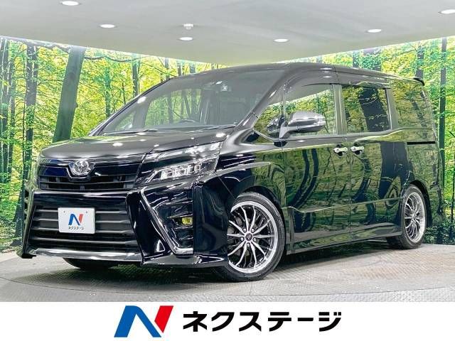 TOYOTA VOXY 4WD 2017