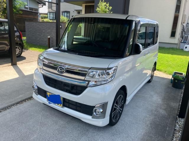 DAIHATSU TANTO CUSTOM 4WD 2015