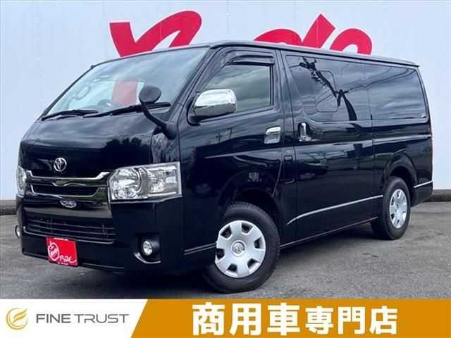 TOYOTA HIACE van 2WD 2017