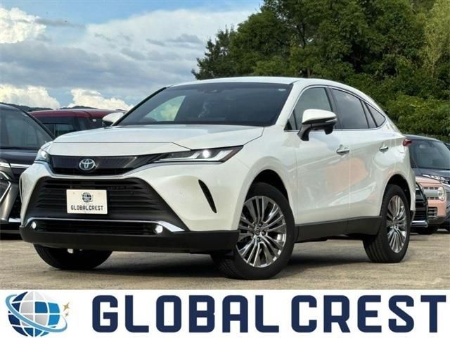 TOYOTA HARRIER HYBRID 2022