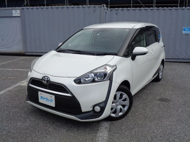 TOYOTA SIENTA 2017