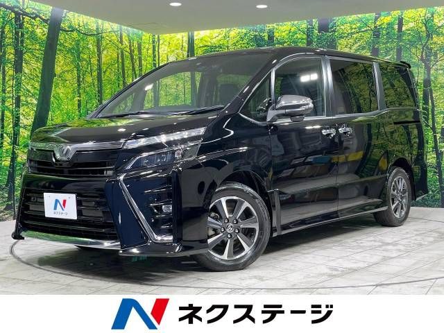 TOYOTA VOXY 2019