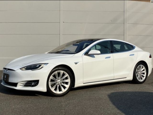 TESLA MODEL S 2016