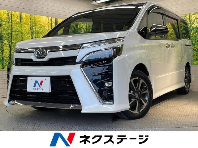 TOYOTA VOXY 2020