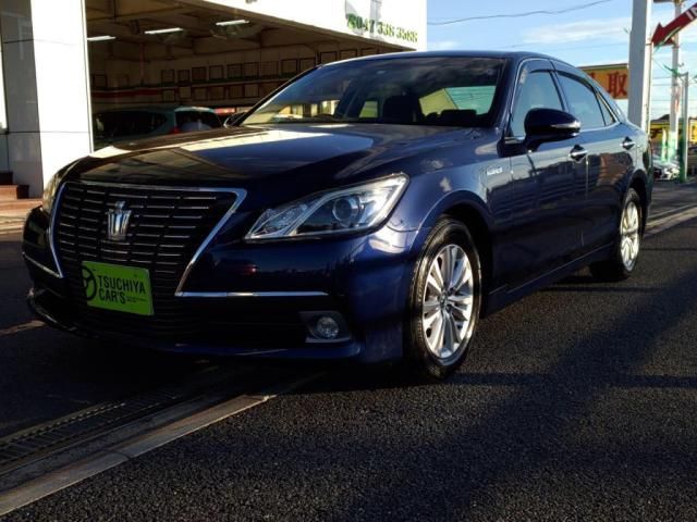 TOYOTA CROWN sedan hybrid 2014