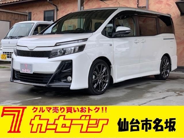 TOYOTA VOXY 2016