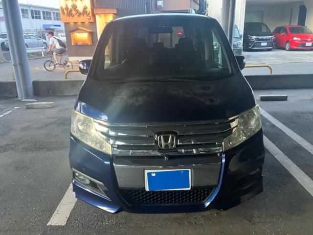 HONDA STEPWAGON SPADA 2010