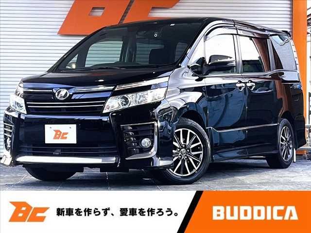 TOYOTA VOXY 2016