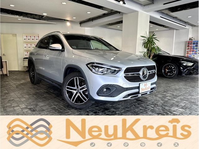 MERCEDES-BENZ GLA class 2021