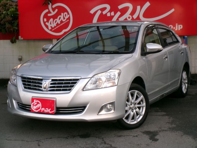 TOYOTA PREMIO 2014