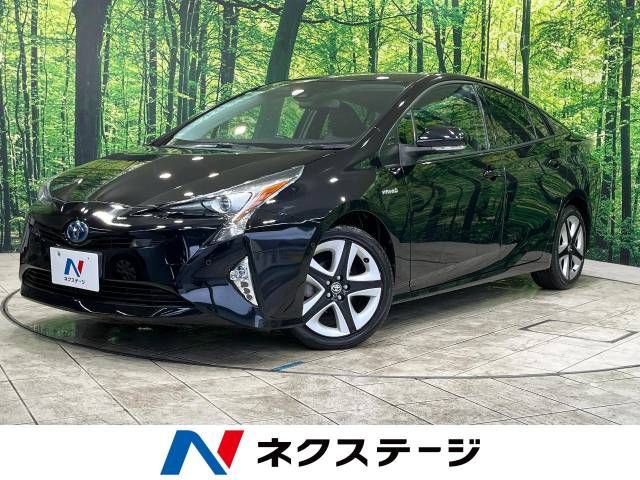 TOYOTA PRIUS 2018