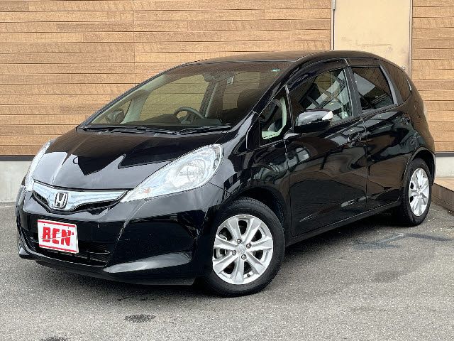 HONDA FIT HYBRID 2011