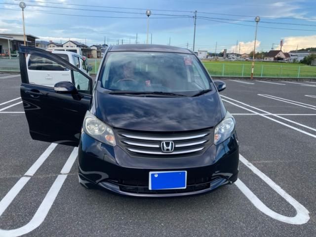 HONDA FREED 2009