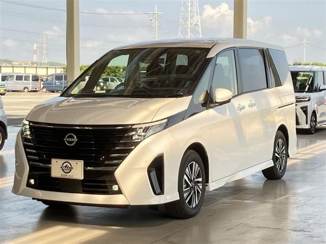 NISSAN SERENA  WG 2024