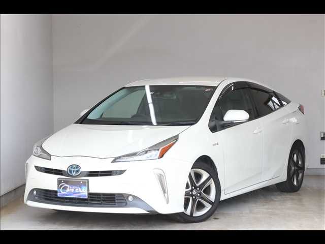 TOYOTA PRIUS 2019