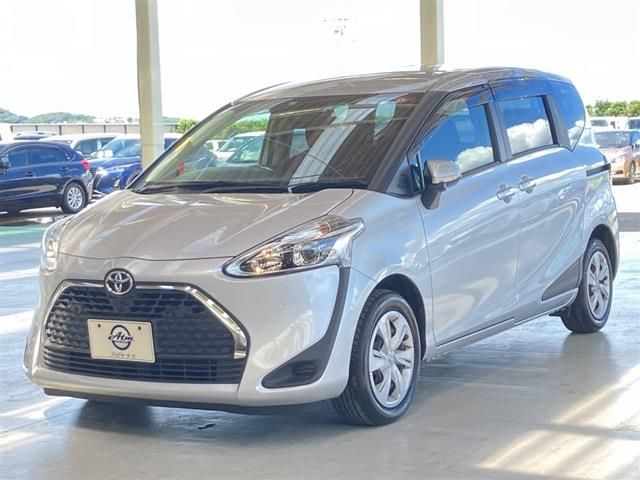 TOYOTA SIENTA 2019