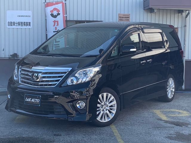 TOYOTA ALPHARD 2013