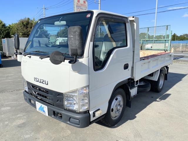 Isuzu ELF 2017