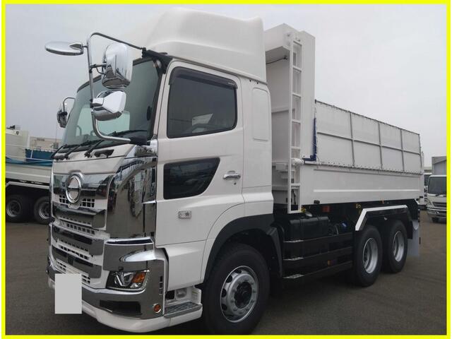 Hino PROFIA 2024