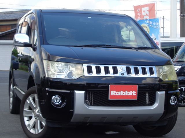 MITSUBISHI DELICA D:5 4WD 2012