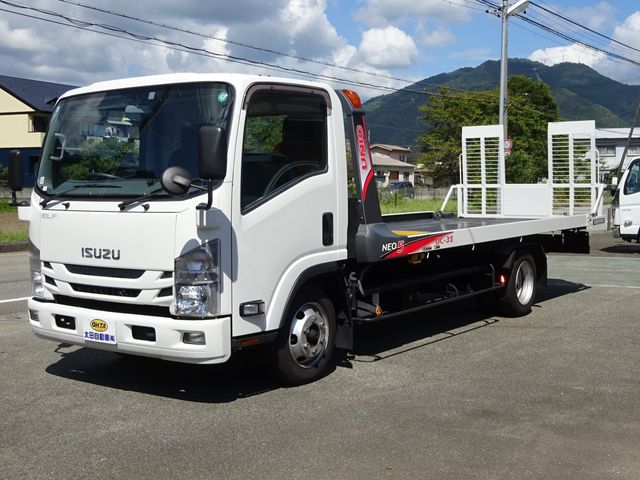 ISUZU ELF 2018