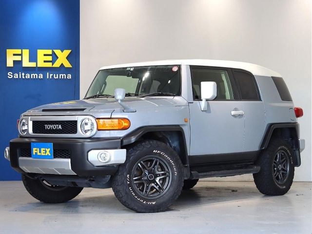 TOYOTA FJ CRUISER 4WD 2015